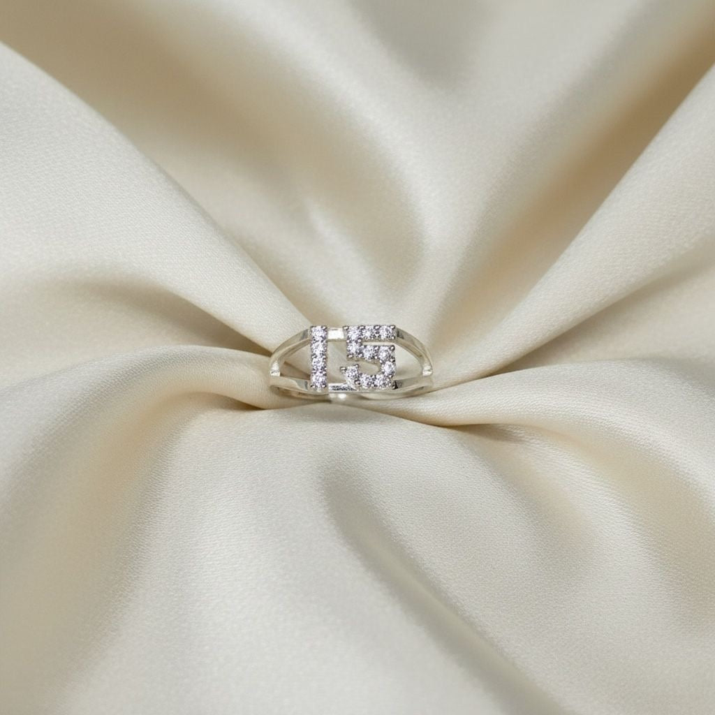 Anillo Número 15 Quinceañera Pavé Talla 7