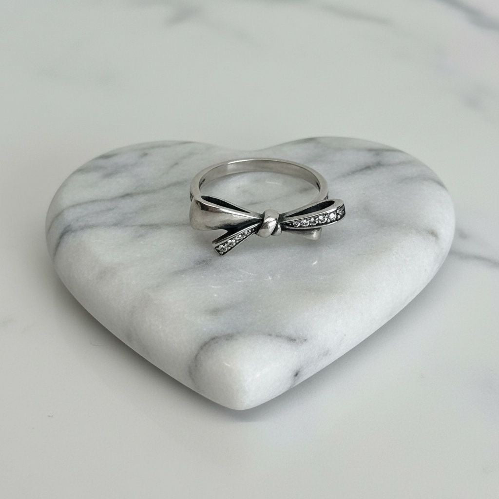 Anillo Moño Lazón Pavé Zirconias Oxidado Banda Fina Talla 8