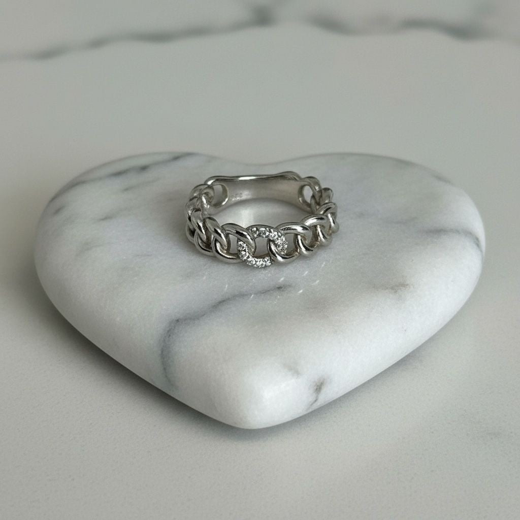Anillo Cadena Grumetta Curb Eslabones Lisos Pavé Central Talla 8