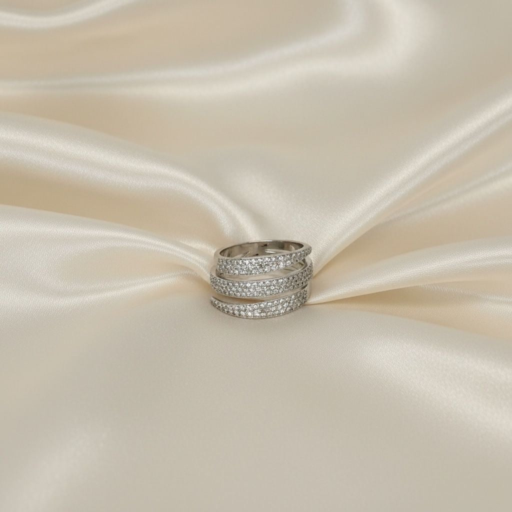 Anillo Espiral Triple Banda Pavé Talla 7