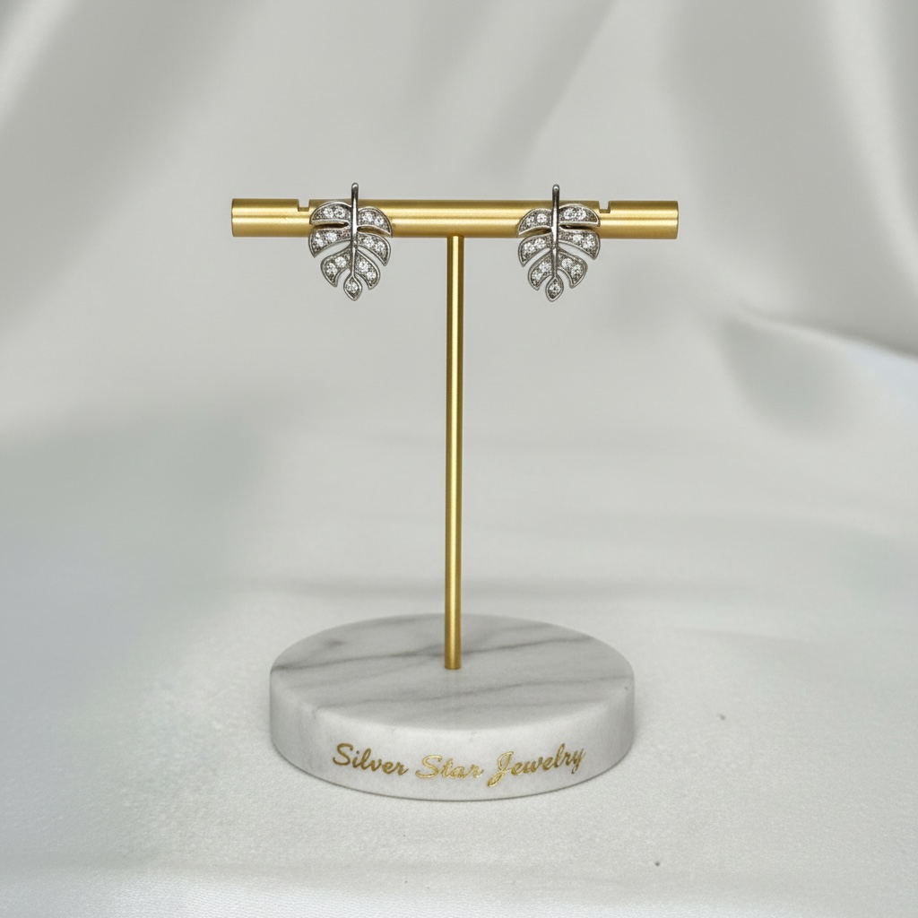 Aretes Topo Hoja Monstera con Pavé de Zirconias