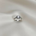 Anillo Solitario Halo Negro Pavé Talla 7.5