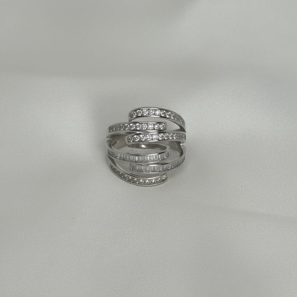 Anillo Multi Banda Cruzada Talla 9